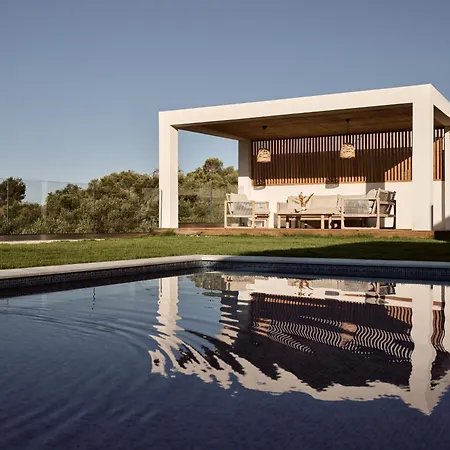 Cicada Exclusive Villa, A Sea View Gem, By Thinkvilla 빌라
