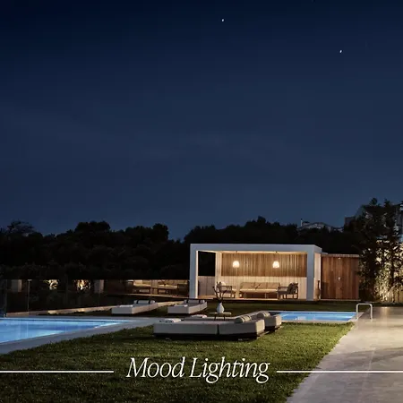빌라 Cicada Exclusive Villa, A Sea View Gem, By Thinkvilla *