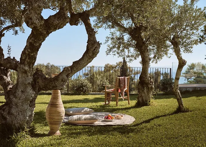 Cicada Exclusive Villa, A Sea View Gem, By Thinkvilla 빌라