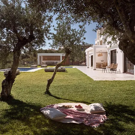 Villa Cicada Exclusive Villa, A Sea View Gem, By Thinkvilla Akrotíri