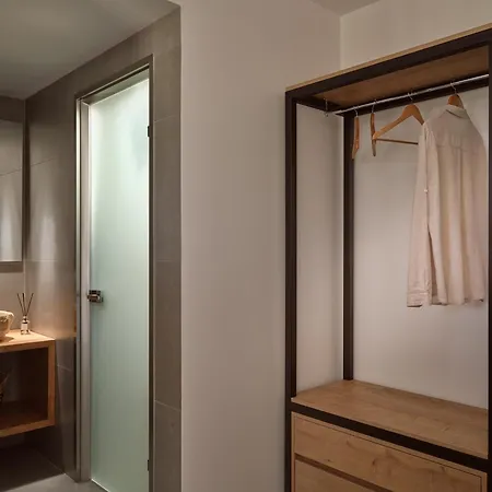 Cicada Exclusive Villa, A Sea View Gem, By Thinkvilla Акротири